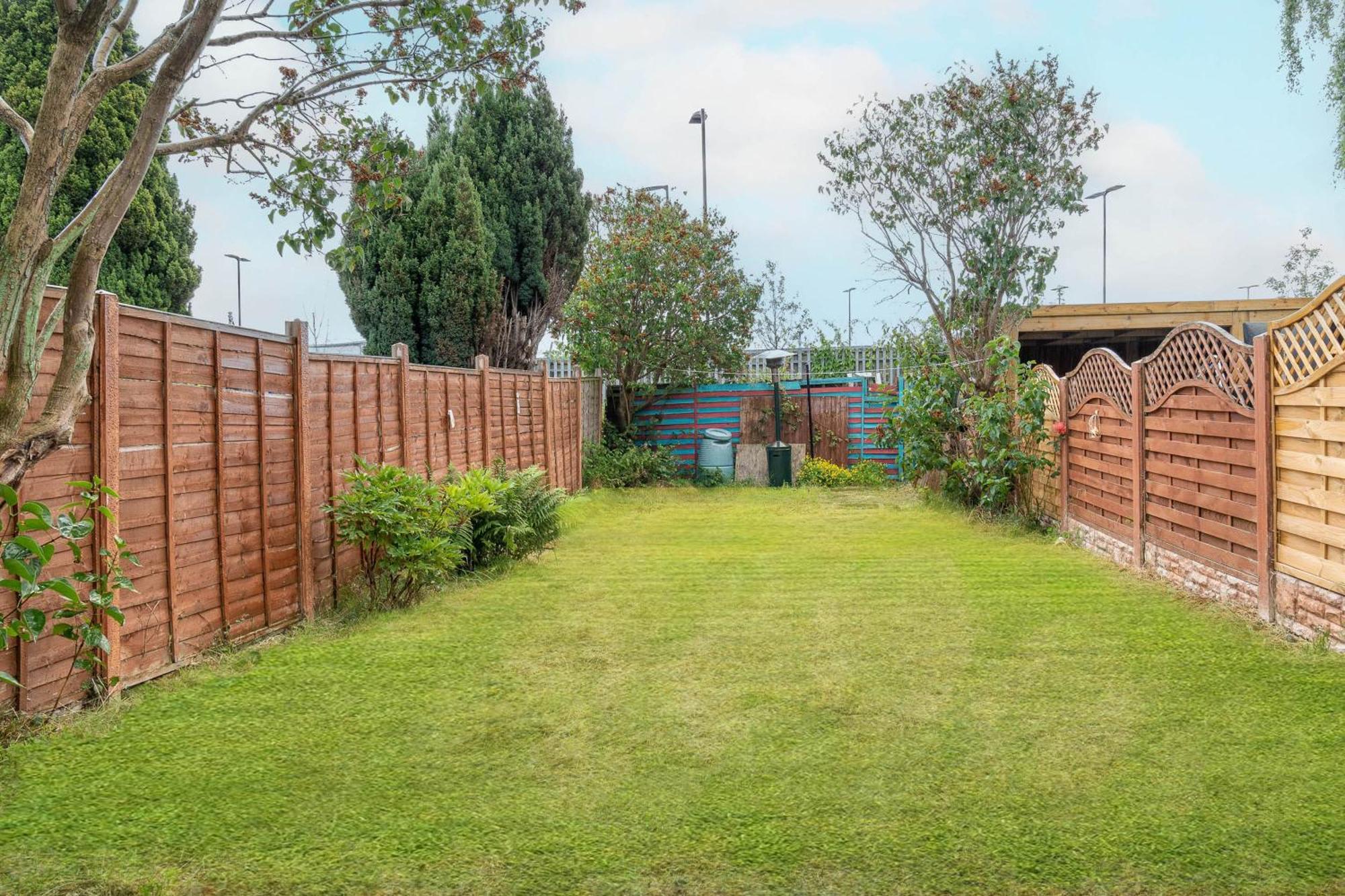 4 Bedroom House - Accommodates 7 - Garden - Parking - Netflix - Wifi - 559T Birmingham Buitenkant foto
